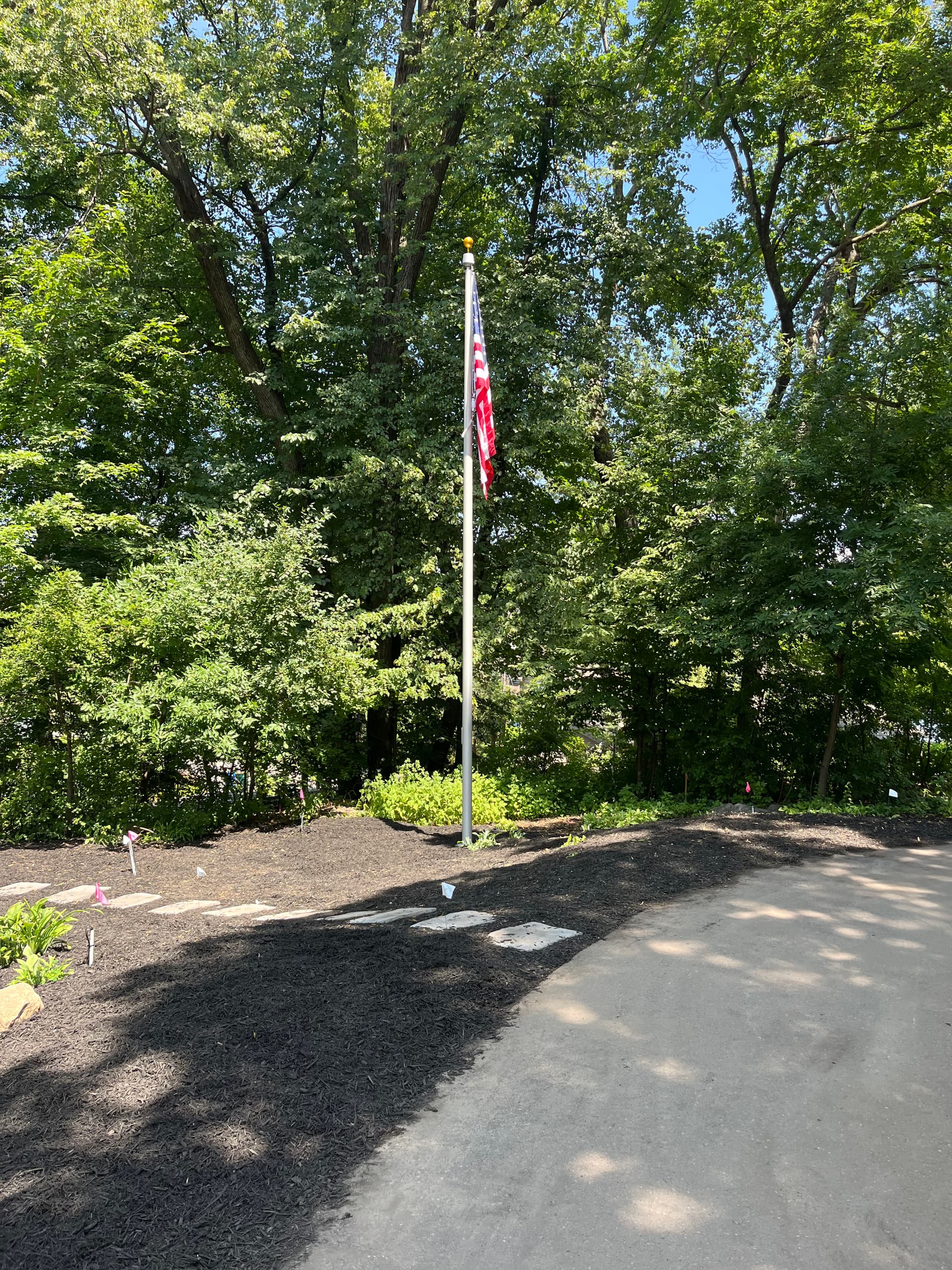 Gallery photos for Full Lakeshore Outdoor Living Overhaul on Lake Minnetonka: Image #8